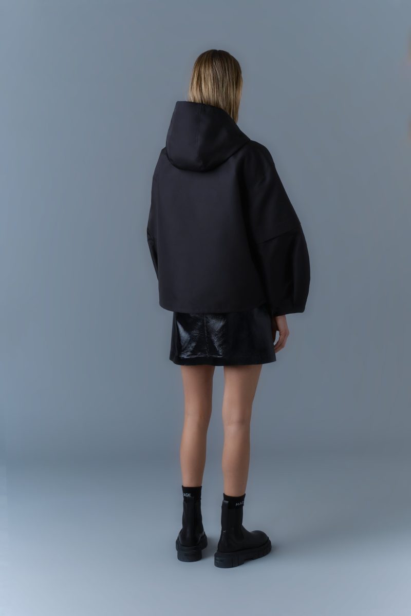 DEMIE BLACK TRENCH 3